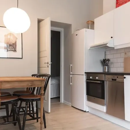 Dinbnb I Everything You Need - 4 Minutes To The City Train! * Bergen