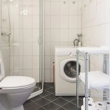Dinbnb I Everything You Need - 4 Minutes To The City Train! Apartment Bergen
